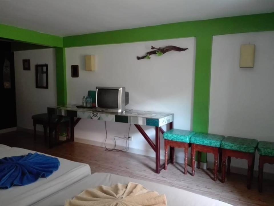Auberge De La Plage Kep Ngoại thất bức ảnh