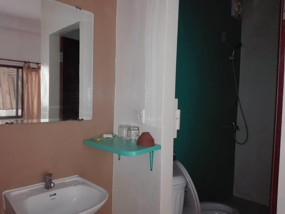 Auberge De La Plage Kep Ngoại thất bức ảnh